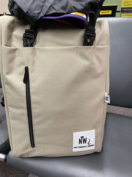 Sneaker Travel Backpack II (Sand/Off White)